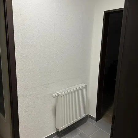 Mit Kueche, Fernseher, Wlan Und Parkplatz - Brian Apartment Werne