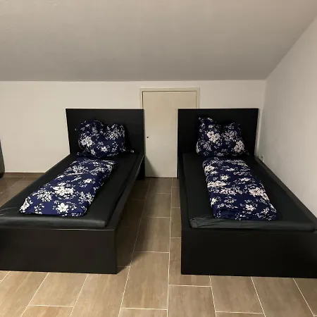 Mit Kueche, Fernseher, Wlan Und Parkplatz - Brian アパート Werne