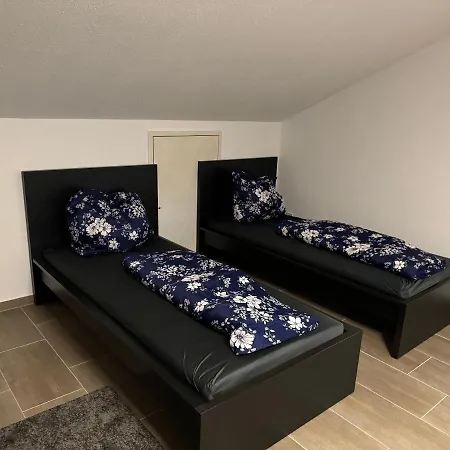 Mit Kueche, Fernseher, Wlan Und Parkplatz - Brian