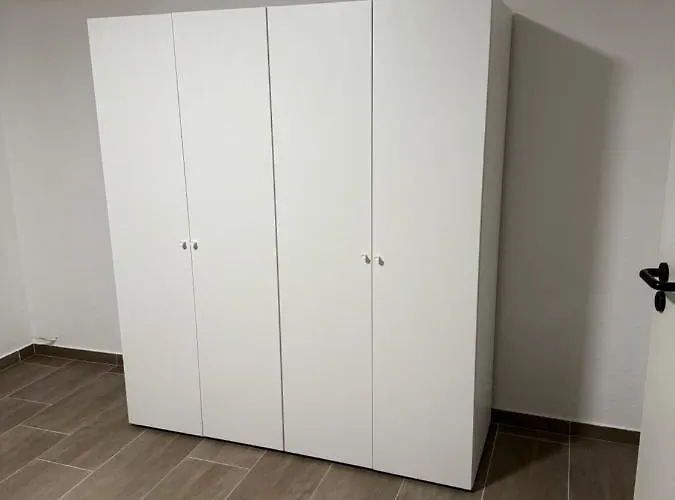 Mit Kueche, Fernseher, Wlan Und Parkplatz - Brian Διαμέρισμα Werne